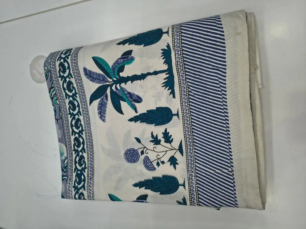 BLUE &WHITE/Premium 108x108 Cotton Bedsheet with 2 Pillow Covers – Perfect for Home & Gifting/SUPERHOME