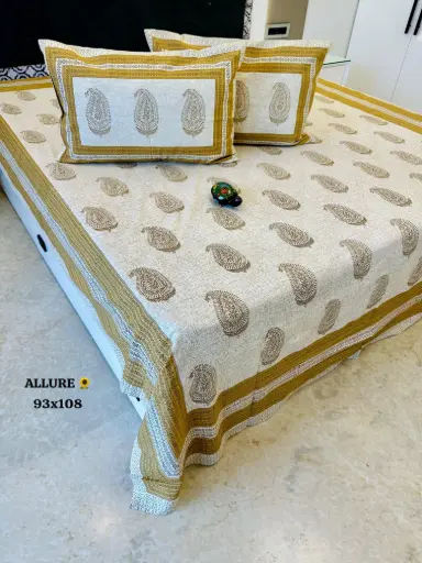 YELLOW/Super Home Modern Geometric 93x108 Inches Bedsheet – Ultra Soft Cotton Fabric