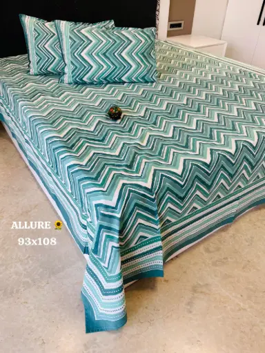 GREEN/Super Home Designer 93x108 Inches Cotton Bedsheet with Pillow Covers – Elegant Decor Choice