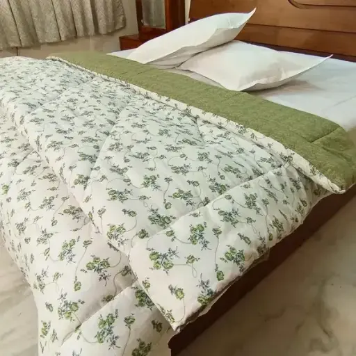 Super Home Pure Cotton 200 GSM Comforter – 90x100 Inches, Cozy & Breathable Winter Bedding