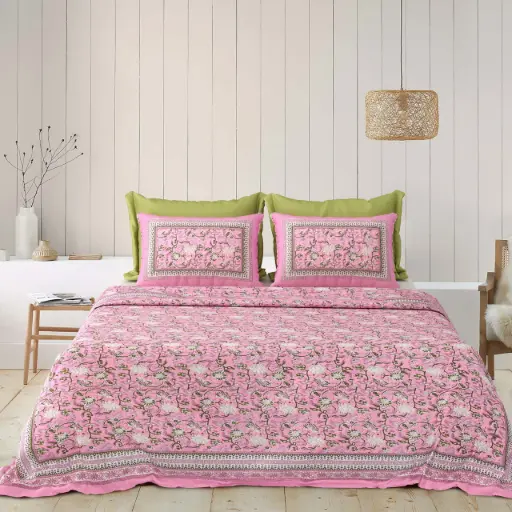 PINK/Super Home Geometric Print Bedsheet 93x108 Inches – Soft Cotton for Everyday Use