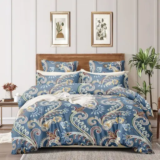 BLUE/Super Home 100 GSM Double Bed Comforter – Perfect for AC Rooms & Mild Weather