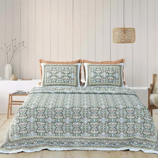 Blue/Super Home Comfortable Cotton Bedsheet 93x108 Inches with 2 Pillow Covers